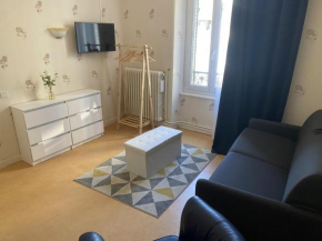 Appartement La Bourboule, 2 pièces, 4 personnes - FR-1-667-32